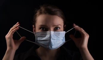 European producers set for 20-fold increase in nonwoven face mask output by November image