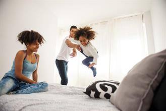 household-nonwovens-low-rez-adobestock_139816230.tmb-ze-380-220