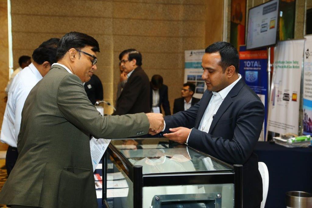 filtrex-india-2019-tabletop