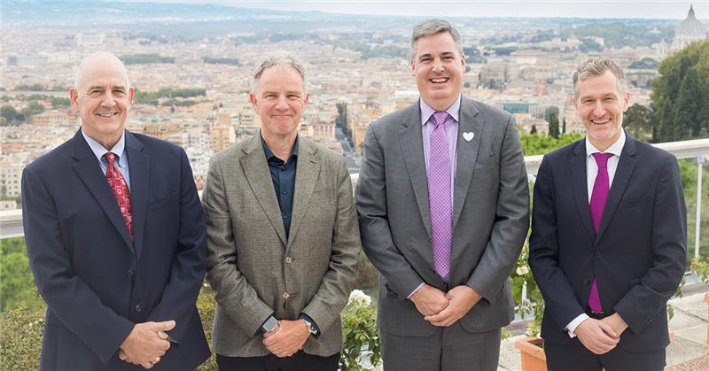 signing-in-rome-thumbnail