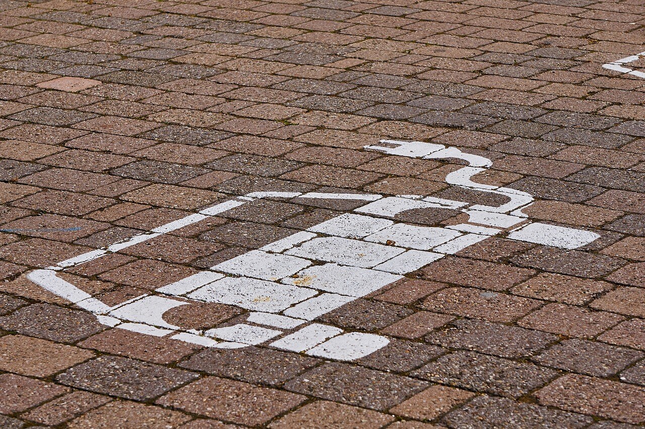 The future of transport: from traffic to mobility?