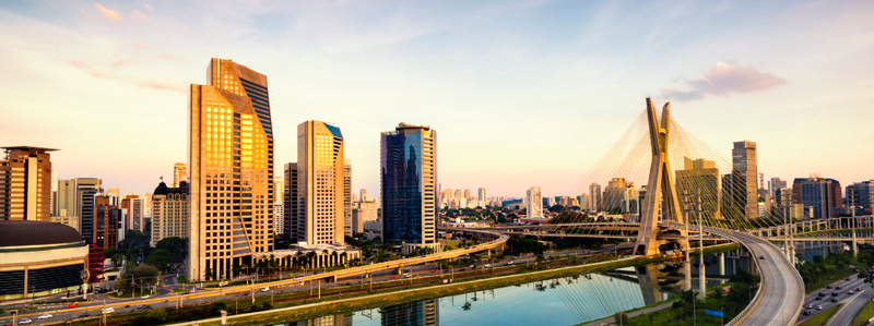 OUTLOOK™ Plus Latin America Highlights Keynote Speakers